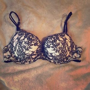 Victoria’s Secret Very Sexy Push Up Bra!